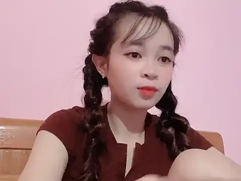 Suna7383 online show from October 2, 6:13 pm