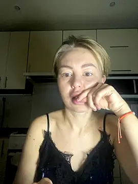 MartaLuna  online show from November 21, 2:13 am