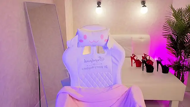 bella li   online show from December 3, 1:19 am