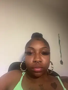 Cocochanel4567 online show from July 12, 7:31 am