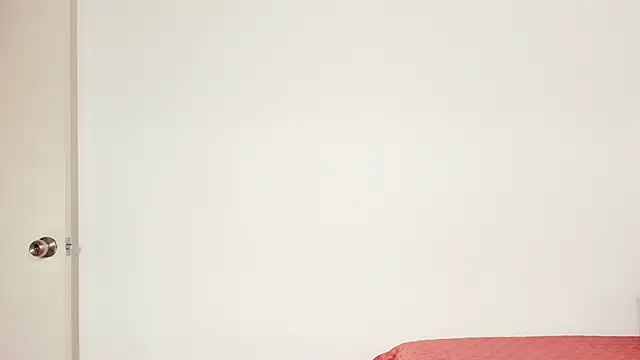 Snapshot of Lesly777_ chatting on September 29, 1:38 pm Lesly777 online show from September 29, 1:38 pm