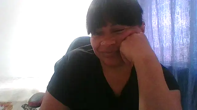 adri89-g online show from December 21, 5:50 pm