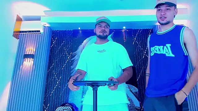 Iam Steven online show from September 28, 12:43 pm