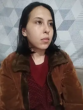 scarletoficial online show from July 12, 2:34 am