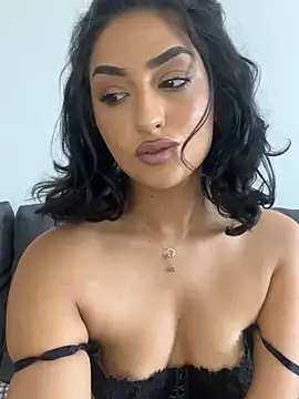 Mia spicyy online show from November 14, 10:15 am