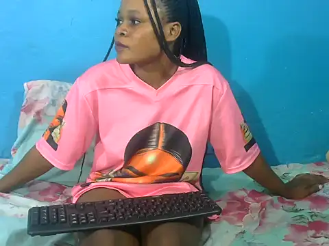 BlondieBitch online show from January 7, 11:19 pm