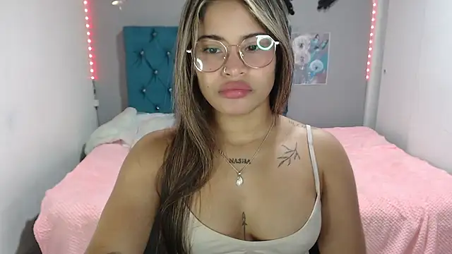mia sexgirl online show from June 26, 12:39 pm