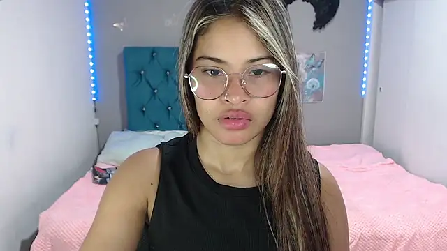 mia sexgirl online show from June 22, 12:13 pm