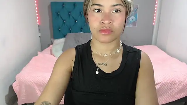 mia sexgirl online show from June 3, 12:39 pm