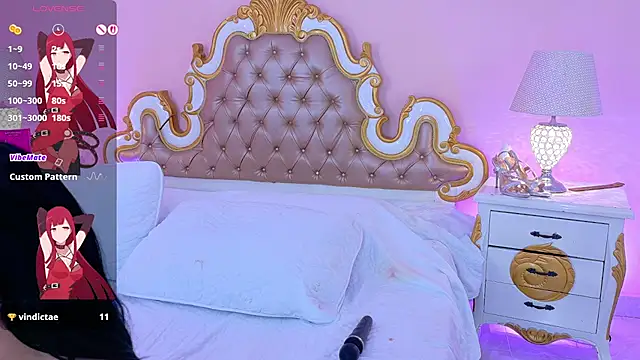 AryCorinne online show from November 12, 3:15 am