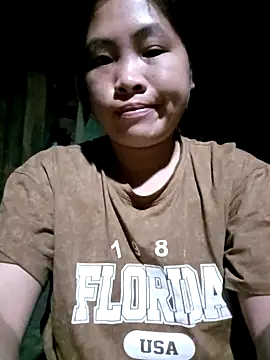 Luyen004 online show from March 26, 10:33 pm