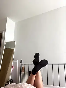 Snapshot of Mia_Winters chatting on September 15, 3:20 pm Mia Winters online show from September 15, 3:20 pm