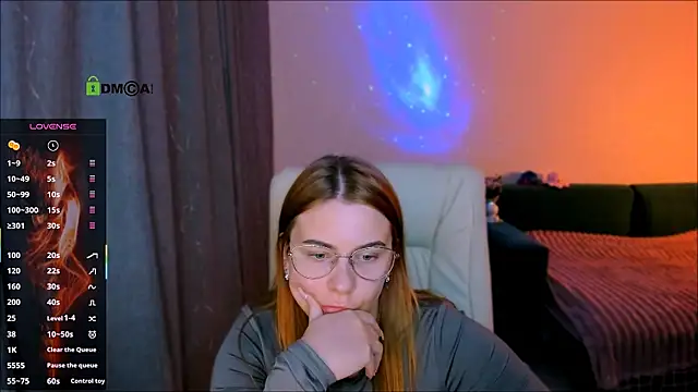 red  dizzy online show from November 25, 6:20 pm