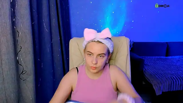 red  dizzy online show from November 23, 12:35 am