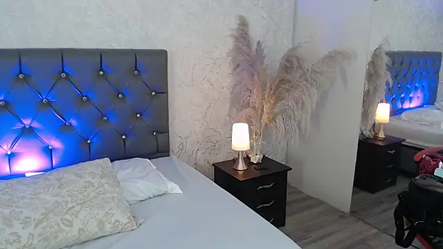 Sabriinaa Foxx online show from April 1, 12:06 pm