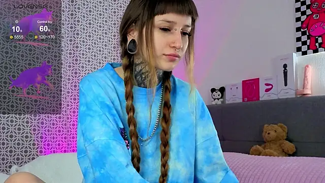 LilithPoison online show from January 10, 6:23 pm