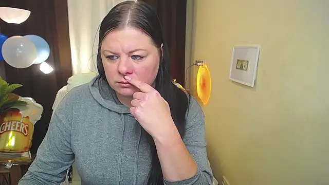 BritneyRaine online show from September 28, 5:58 am