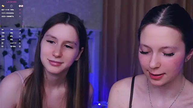 GabrielleLynchard online show from March 14, 10:11 pm