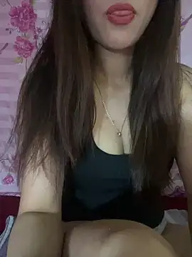 Moon pusy online show from July 4, 11:00 pm