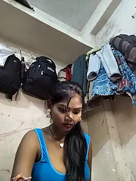 Snapshot of Teena_78 chatting on October 2, 6:13 pm Teena 78 online show from October 2, 6:13 pm