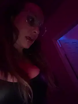 Texxaspearl online show from December 20, 8:07 am