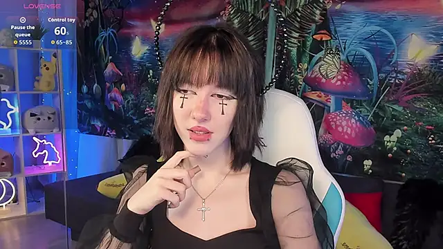 JessieRich online show from October 31, 3:27 pm