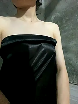 Snapshot of Bella_sexy98 chatting on October 4, 3:27 pm Bella sexy98 online show from October 4, 3:27 pm