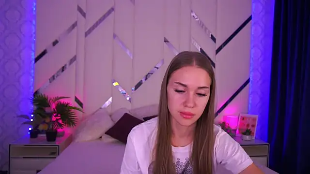 SweetAngellic online show from November 1, 2:43 pm