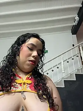 krisstenSantos online show from March 18, 3:06 pm