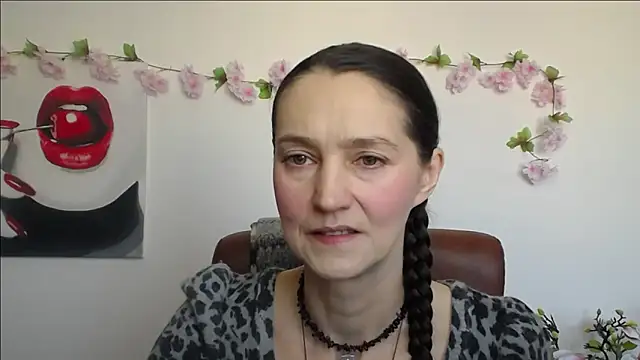 TayaFinch online show from February 2, 1:21 pm