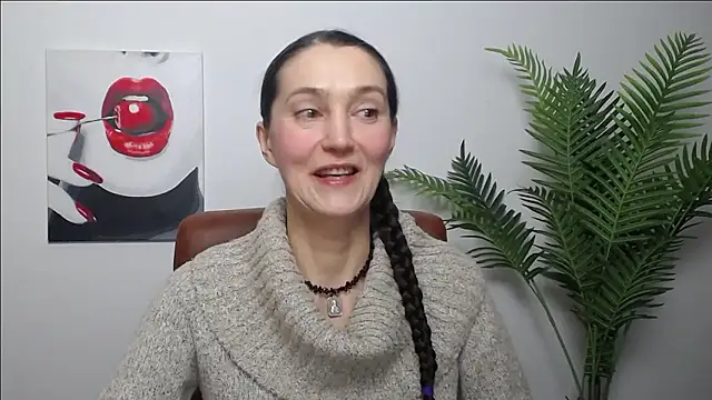 TayaFinch online show from January 8, 1:37 pm