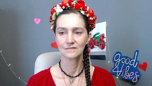 TayaFinch online show from July 18, 12:40 pm