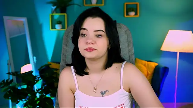 leslierowe  online show from November 18, 3:02 pm