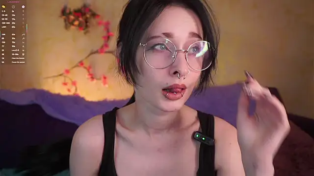 DarcyAspacio online show from April 19, 11:10 am