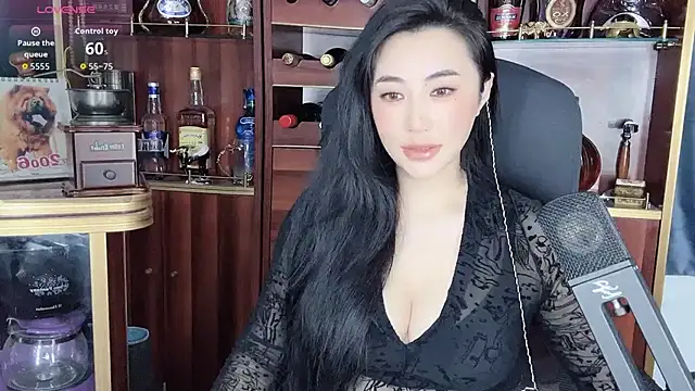 A-Lin-666 online show from September 20, 12:25 pm