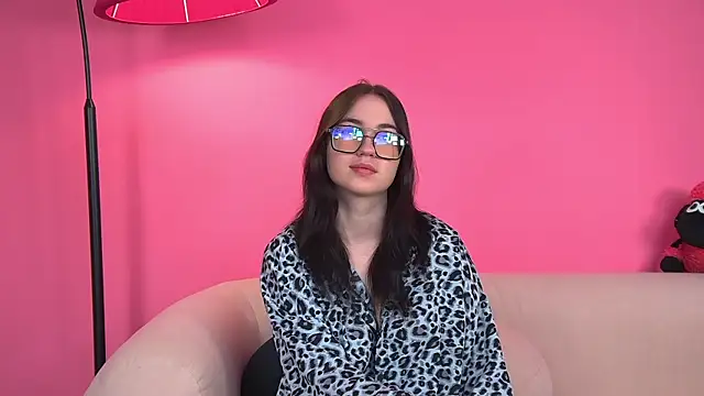 AnneAvery online show from October 18, 8:39 am