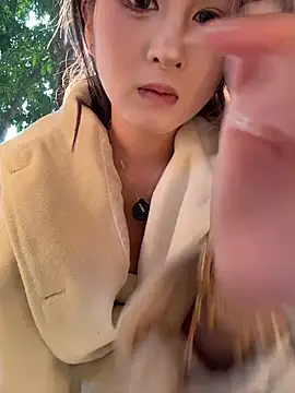 yuki june online show from January 15, 8:42 am