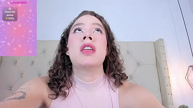 bycandy  online show from January 13, 1:37 pm