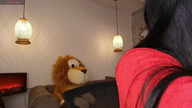 Cristal DIM online show from October 13, 2:20 pm