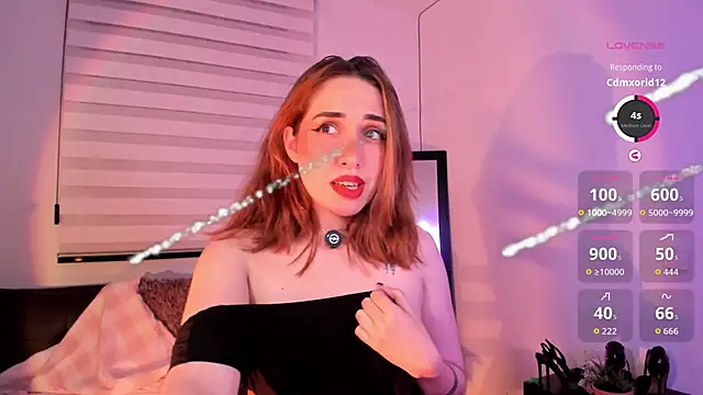 SarahCastillo  online show from October 20, 7:11 am