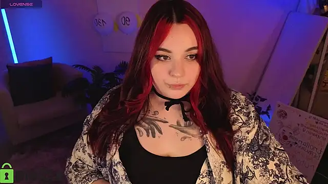 Mia R0ss online show from May 7, 1:10 am