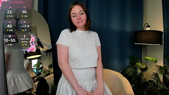 Sophi X online show from October 28, 3:07 pm