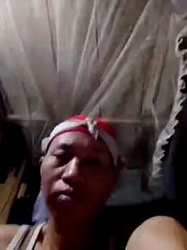 donna-bae online show from February 13, 8:21 pm