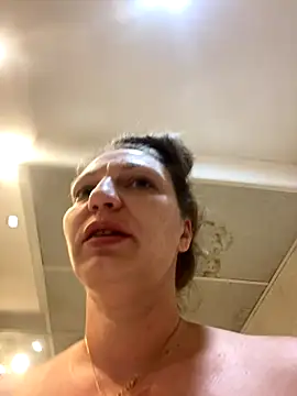 Cristalmegan online show from October 9, 10:41 am