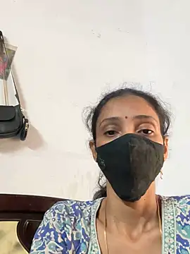 sweetreddy-02 online show from November 10, 6:30 am