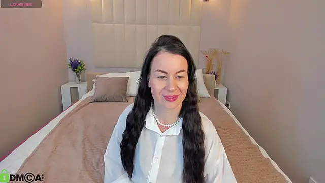 Stella Leon online show from October 11, 2:16 am