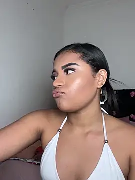 Snapshot of Natashaparker__ chatting on September 23, 1:37 am Natashaparker online show from September 23, 1:37 am