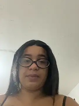 ursinha999 online show from February 21, 4:24 am