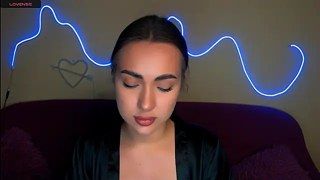 Mia cutie77 online show from November 25, 10:17 am