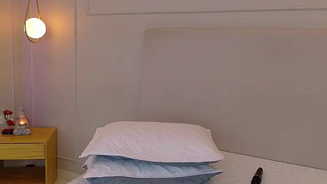 ElectraScot online show from April 16, 8:08 pm